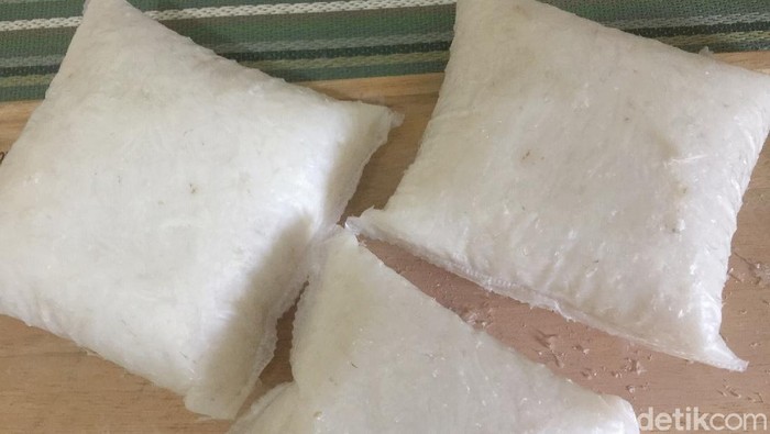 Resep Ketupat Plastik yang Padat dan Praktis Dibuat