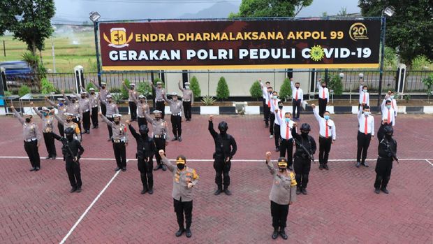 Gerakan Polri Peduli COVID-19/