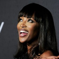 Tetap pada hari ini, Jumat (22/5/2020), Naomi Campbell genap berusia 50 tahun. Walau usianya sudah setengah abad, kecantikan model asal Inggris itu tak memudar. (Foto: Getty Images)