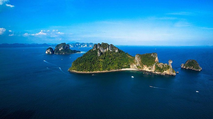 Koh Kai. Pulau di Krabi, Thailand.