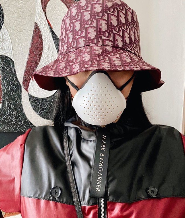 Getting ready for the new normal, tulis Heart Evangelista di salah satu unggahan foto Instagram. Foto: Instagram/@iamhearte