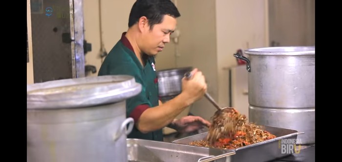 dapur di kapal laut dapur di kapal laut