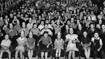 (Foto: sadanduseless)