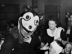 Potret Jadul Mickey Mouse yang Menyeramkan