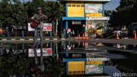Memasuki H-2 Idul Fitri 1441 H, terminal Tanjung Priok sangat sepi.