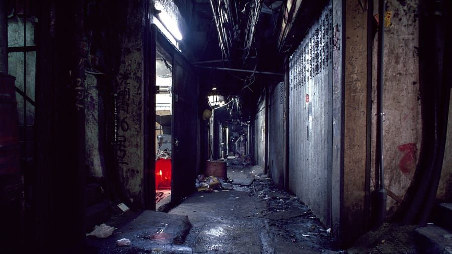 Lorong gelap di Kowloon Walled City
