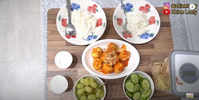 sahur anak kost