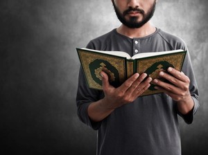 Bacaan Surah Al-Kahfi Ayat 1-10, Amalan untuk Menangkal Fitnah Dajjal