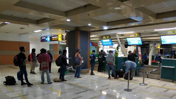 Suasana di Bandara Internasional Sultan Hasanuddin, Makassar