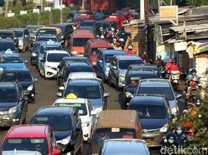 Lockdown Dilonggarkan, Kemacetan di Kota Manila Kembali Lagi