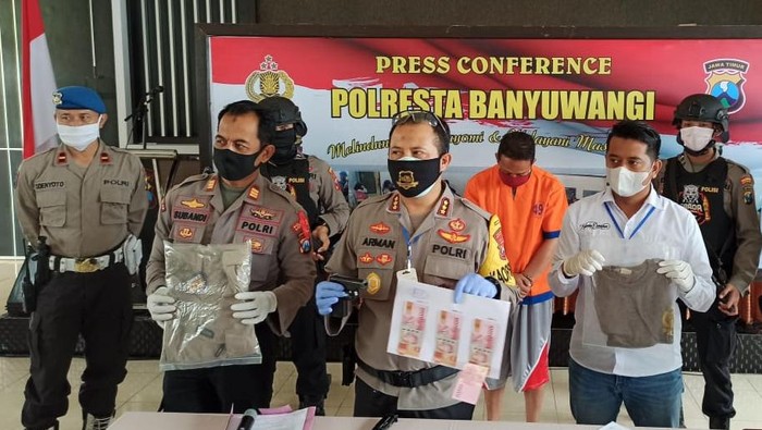 Polisi Gadungan Ditangkap Karena Tipu Warga Banyuwangi
