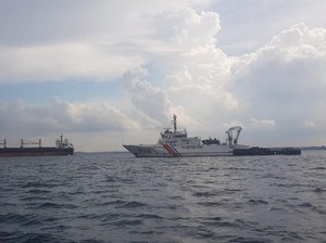 4 Kapal Patroli Kemenhub Cek Kapal Portugal di Perairan Batam