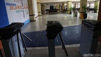 Direktur Utama Pelindo II Arif Suhartono mengatakan, penurunan paling tajam terjadi pada jumlah penumpang. Sejak awal tahun hingga akhir April 2020, jumlah penumpang hanya sekitar 190.900 orang, turun 30,2 persen dibandingkan periode yang sama tahun lalu 273.500 orang.