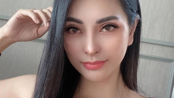 Pesona Aska Ongi, Mantan Istri Pesinetron Aliff Alli yang Jadi Korban KDRT