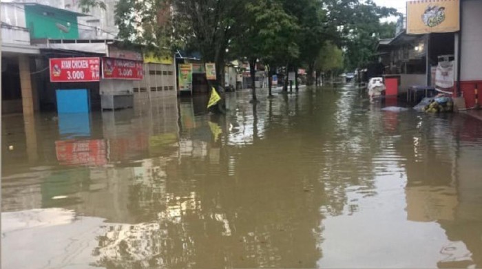 Kawasan Perum Bengkuring, Samarinda, terendam banjir. (Suriyatman/detikcom)