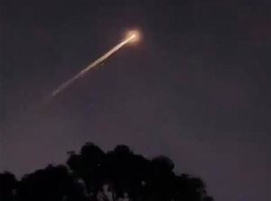 Cahaya Aneh di Langit Kejutkan Warga Australia