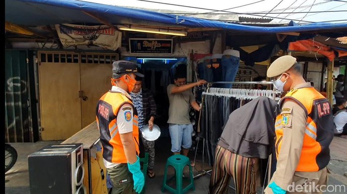 Pasar Tanah Abang/Ferdian Zikran-20 detik