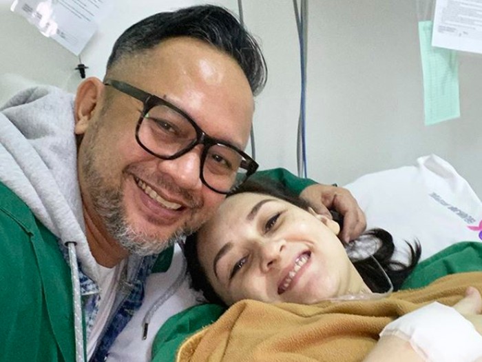 Mona Ratuliu melahirkan anak keempat