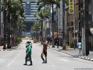 Temuan Koalisi Buruh Migran: Deportan Diperlakukan Seperti Binatang
