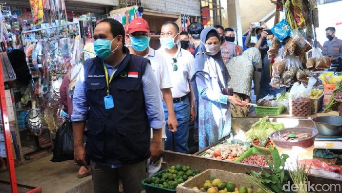 Bupati Pangandaran Jeje Wiradinata