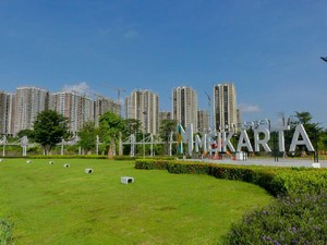Meikarta Topping Off 28 Tower Setahun Terakhir