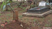 Suasana TPU di Kecamatan Majalaya, Kabupaten   Bandung, Jawa Barat, tampak sepi dari peziarah di Hari Raya Idul Fitri, Minggu (24/5/2020).