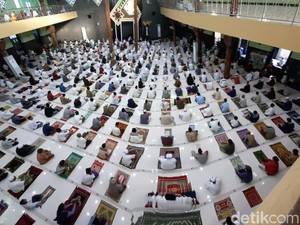 Salat Id di Masjid Boleh di Wilayah Selain Zona Merah, Ini Imbauan DMI Jatim