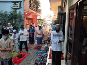 Gotong Royong Tinggi Jadi Hikmah Pandemi Bagi Warga Bintara Jaya Bekasi