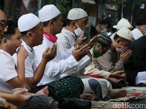 Pemprov Sumbar Izinkan Salat Id di Masjid di Daerah Zona Kuning-Hijau