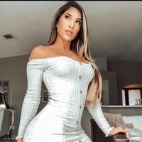 Model berusia 22 tahun ini telah menghabiskan US$ 8.200 (sekitar Rp 121 juta) untuk operasi. Isabella telah menjalani operasi hidung, pembesaran payudara dan veneer. (Foto: Instagram)