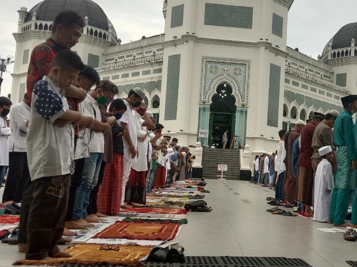Masjid Raya Medan tetap menggelar salat Id Lebaran 2020