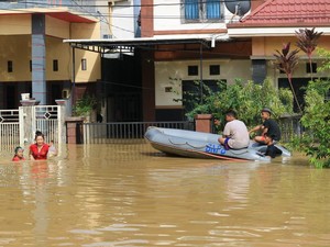 Sedihnya Warga Samarinda Kebanjiran Saat Lebaran