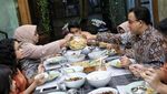 Potret Anies Lebaran Bareng Keluarga di Rumah