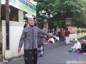 Cerita Warga Cari Masjid di Jakarta yang Gelar Salat Id