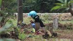 Suasana di TPU Kabupaten Bandung  yang Sepi dari Peziarah