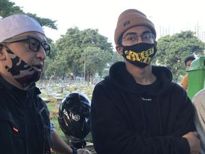 Abidzar Ziarah ke Makam Uje Bareng The Jeff, Ke Mana Umi Pipik?