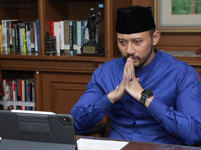 AHY takbiran virtual