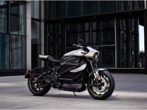 Harley-Davidson Lelang Motor Listrik LiveWire untuk Tangani Corona