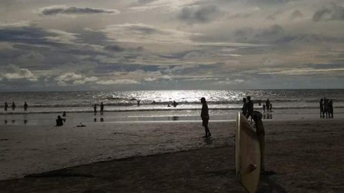 Pantai Legian di Bali.