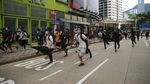 Duh! Hong Kong Kembali Ricuh di Tengah Pandemi Corona