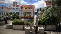 Kawasan wisata Kota Tua terpantau lengang di hari kedua Idul Fitri 1441 H.