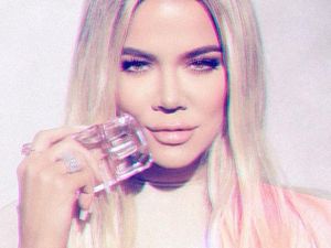 Khloe Kardashian Cerita Sempat Positif Virus Corona