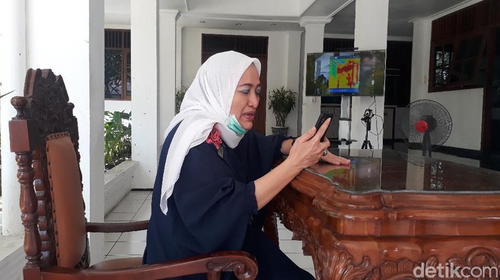 Bupati Anna