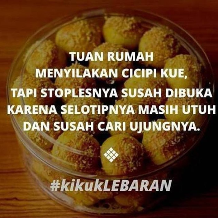 Meme selotip stoples kue lebaran