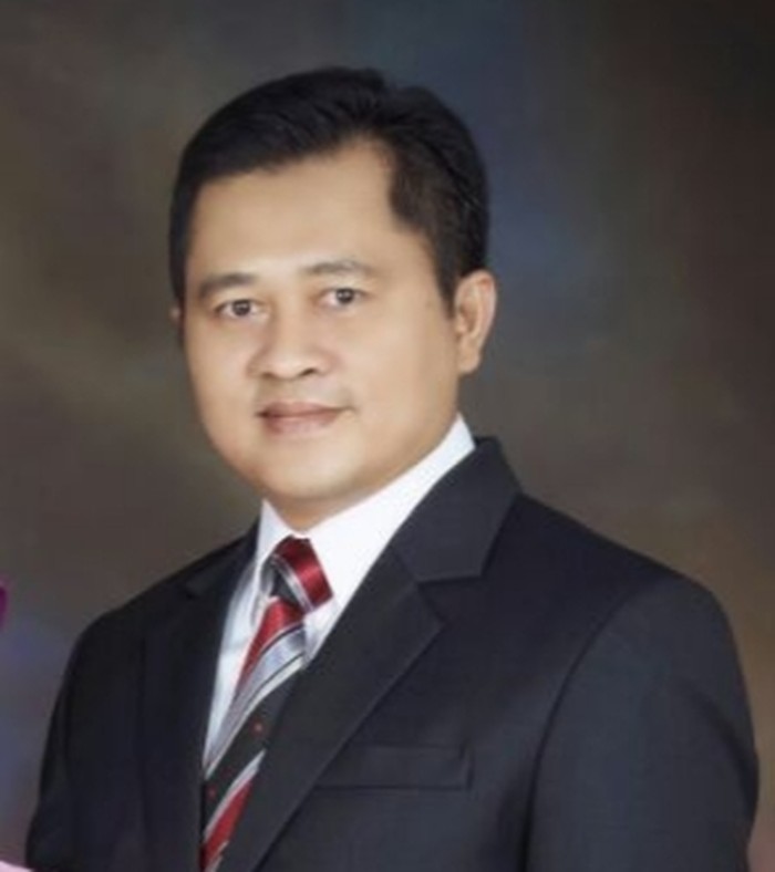 Abdurachman, guru besar UNair