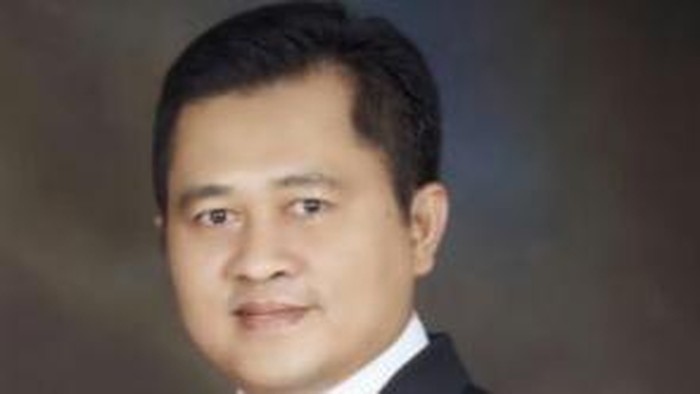Abdurachman, guru besar UNair