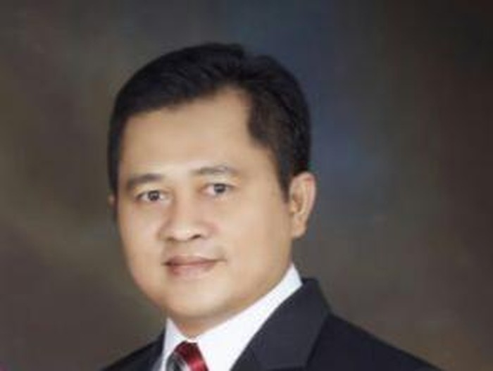Abdurachman, guru besar UNair