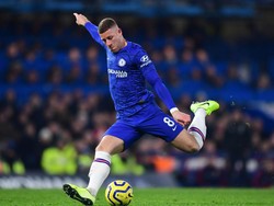 Ross Barkley juga pernah setengah musim (di akhir musim 2017/2018), merasakan polesan Antonio Conte walau kebanyakan harus berkutat dengan cedera (Getty Images)