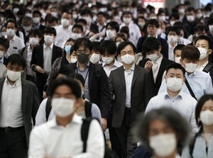 Jepang Mulai New Normal, Duterte Tak Izinkan Sekolah Buka Hingga Ada Vaksin