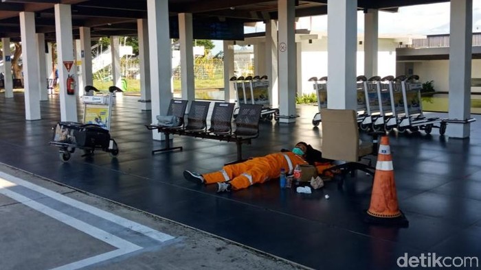 tka china pulang lewat bandara banyuwangi